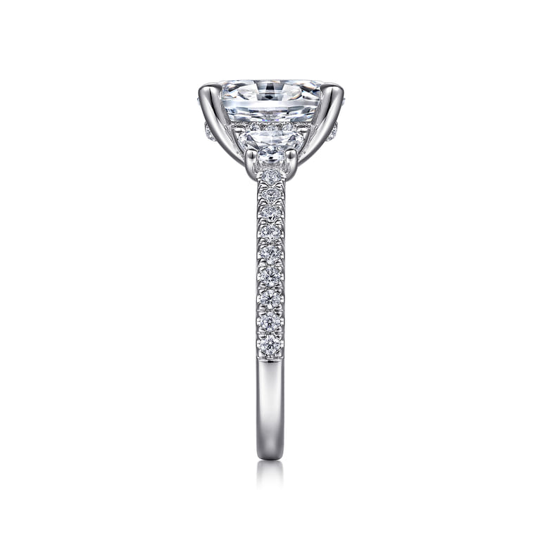 Wilda - 18K White Gold Oval Three Stone Diamond Engagement Ring - 0.73 ct - Shot 5