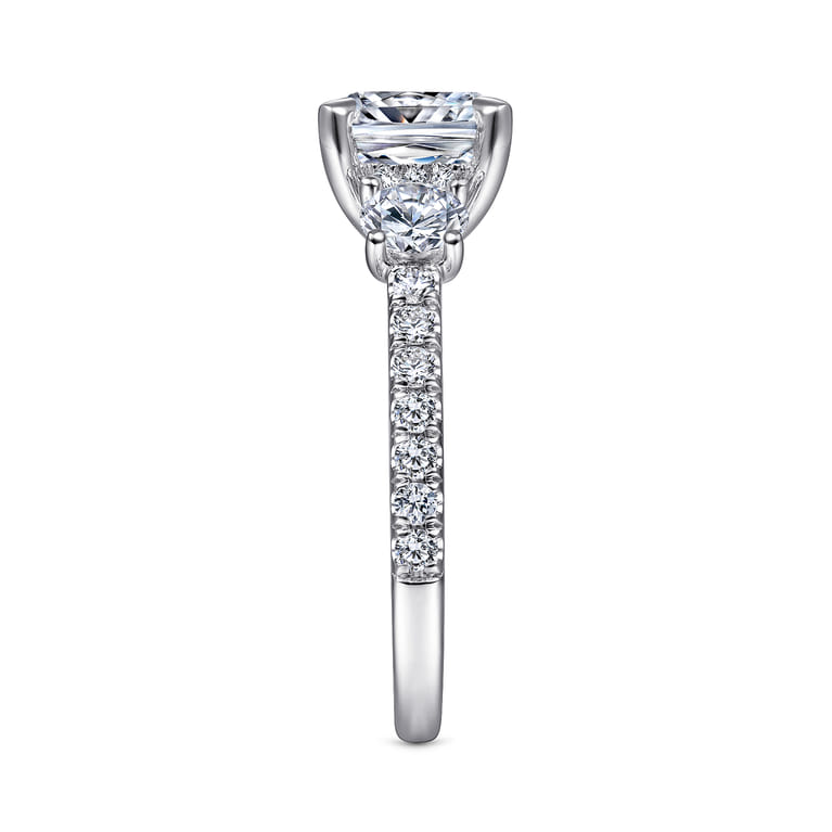 Finian - 18K White Gold Round 3 Stone Diamond Engagement Ring - 1.08 ct - Shot 5