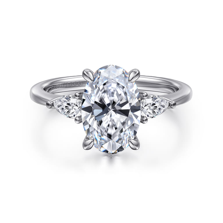 Sima - Platinum Oval Three Stone Diamond Engagement Ring - 0.3 ct - Shot 1