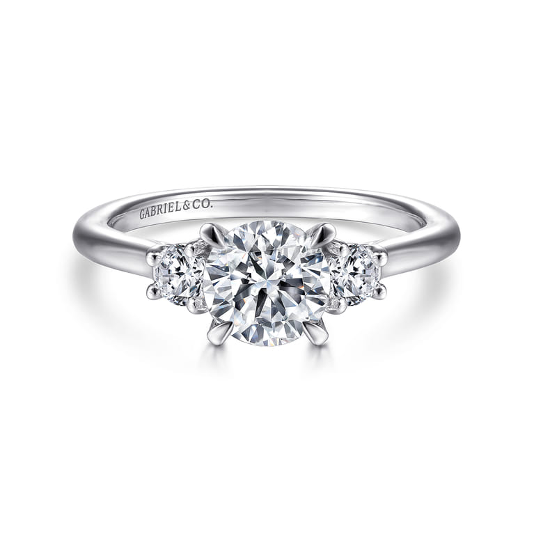 Sanaa - Platinum Round 3 Stone Diamond Engagement Ring - 0.3 ct - Shot 1