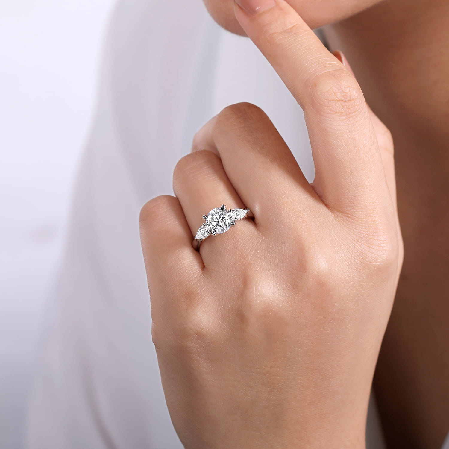 Sunday - Platinum Round 3 Stone Diamond Engagement Ring - 0.38 ct - Shot 6