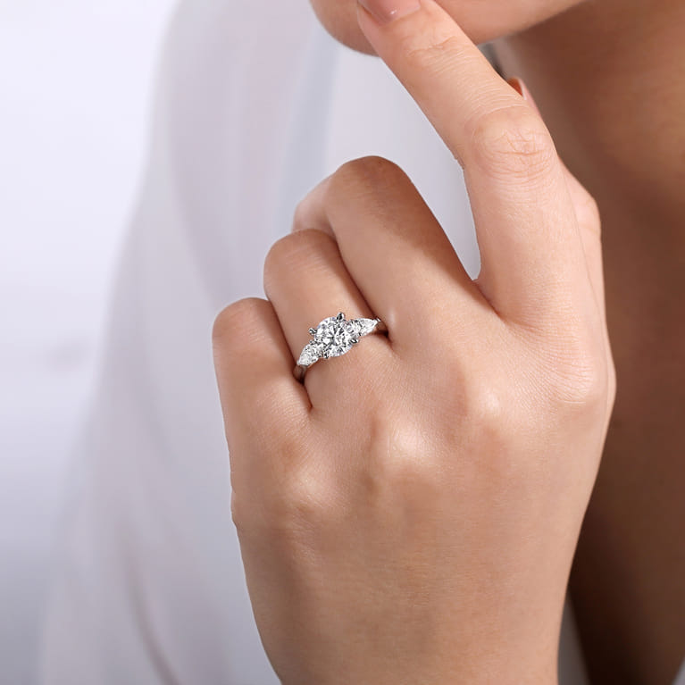 Sunday - Platinum Round 3 Stone Diamond Engagement Ring - 0.38 ct - Shot 6