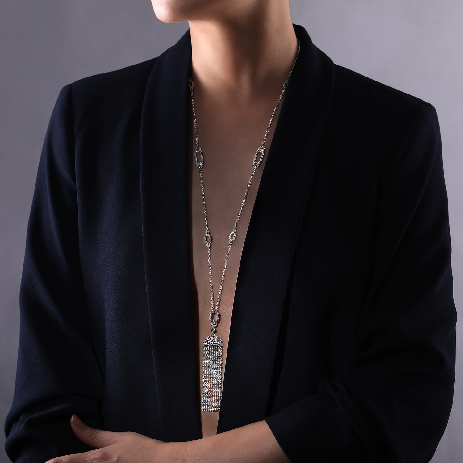 30 inch Vintage Inspired 18K White Gold Filigree and Diamond Tassel Pendant Necklace - 2.7 ct - Shot 3