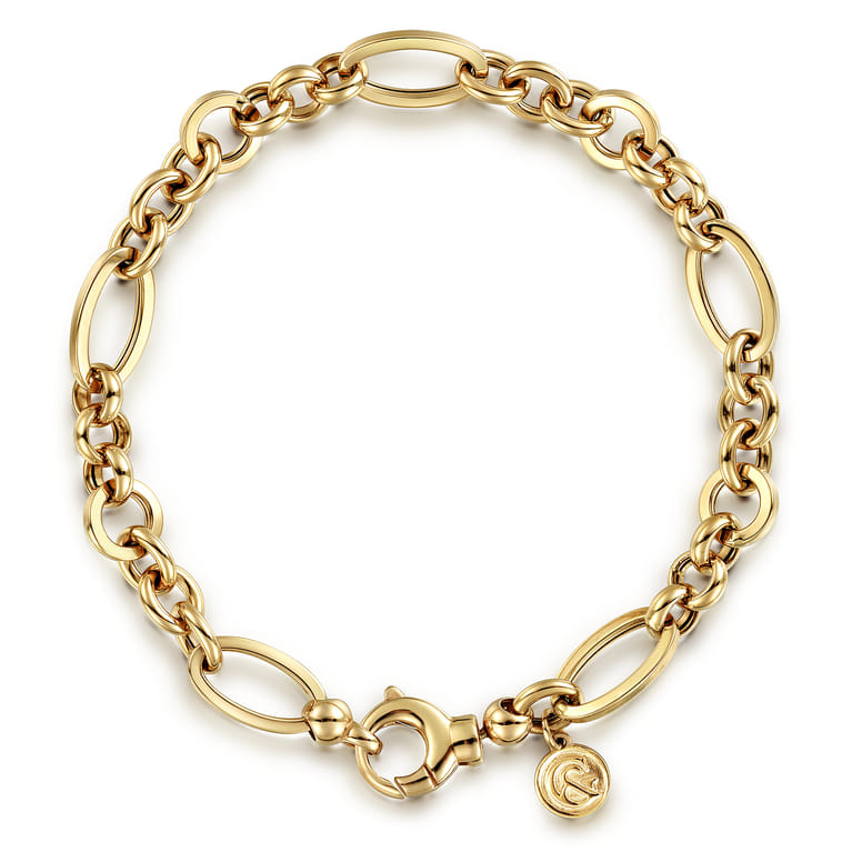 7 inch 14K Yellow Gold Hollow Figaro Link Chain Bracelet - Shot 1