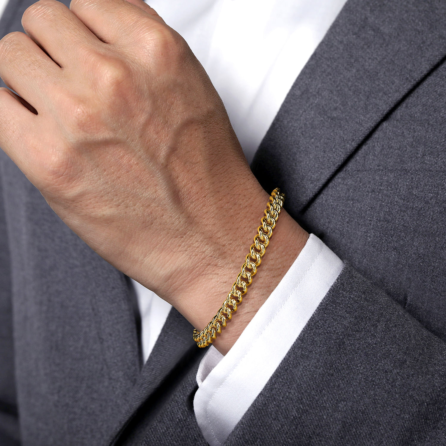 7mm14K Yellow Gold Solid Cuban Link Chain Bracelet - Shot 3