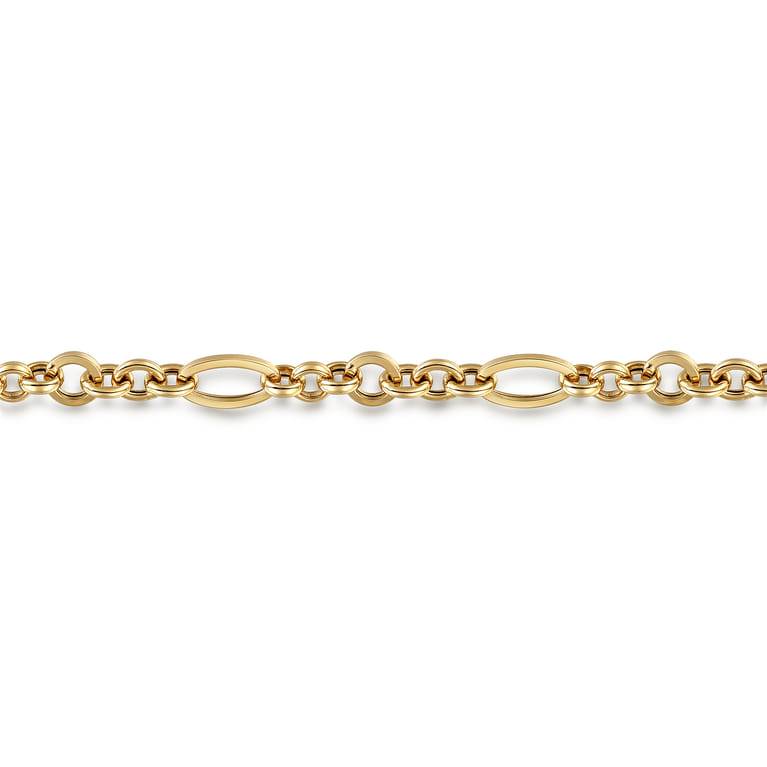 8 inch 14K Yellow Gold Hollow Figaro Link Chain Bracelet - Shot 2