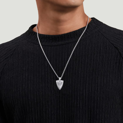 925 Sterling Silver Arrowhead Pendant