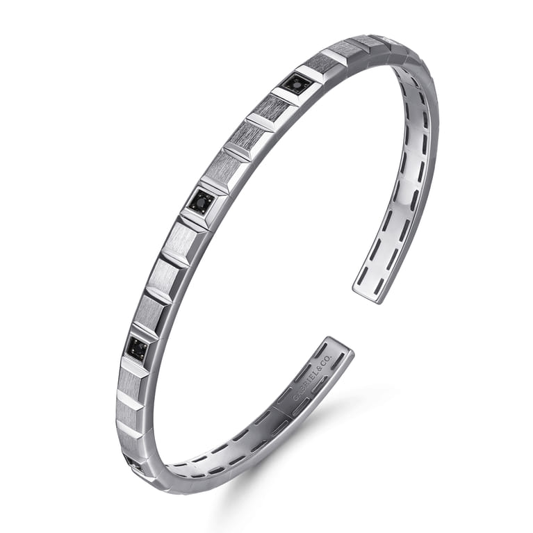 925 Sterling Silver Black Spinel Open Cuff Angular Cuts Square Bangle - Shot 2