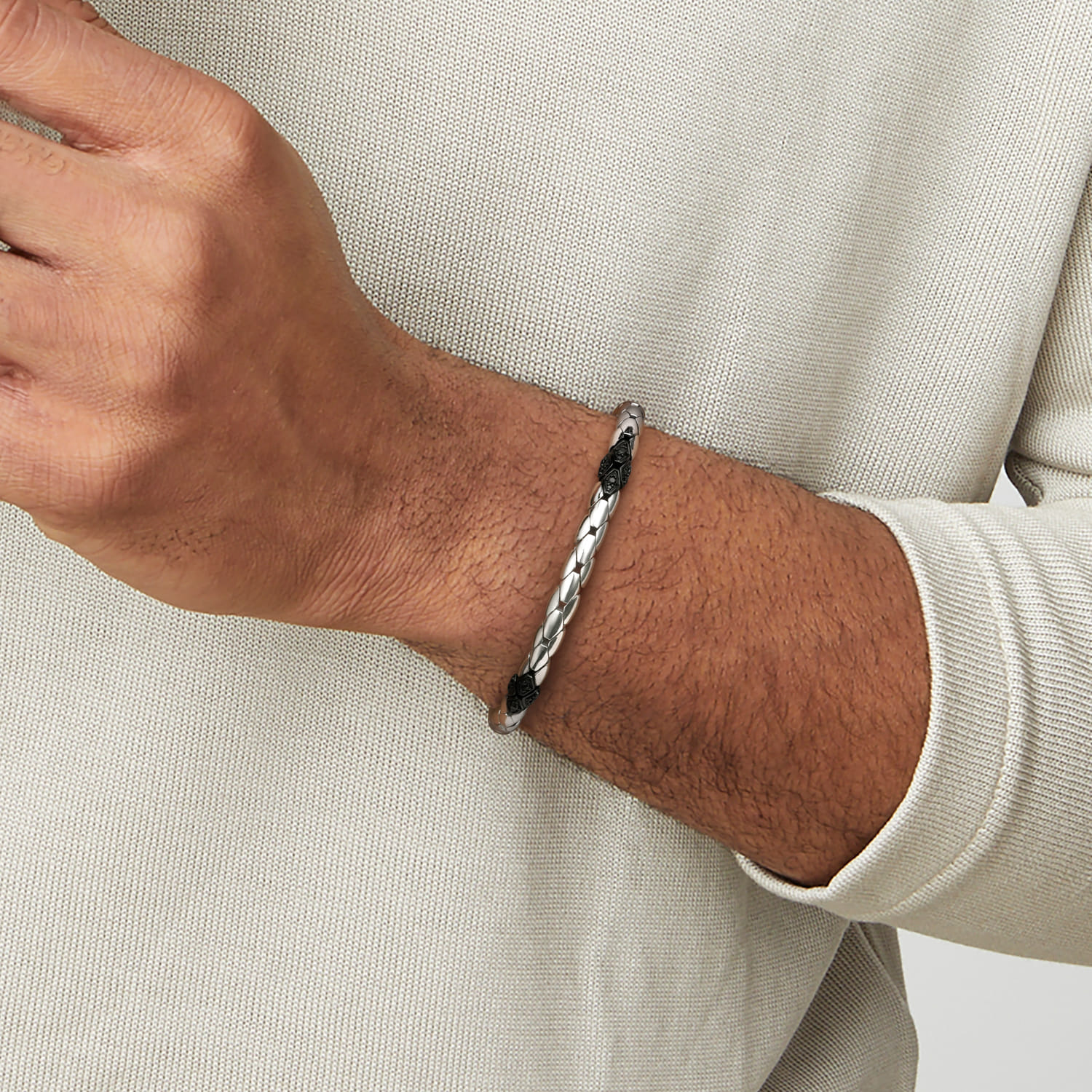 925 Sterling Silver Black Spinel Tubular Chain Bracelet - Shot 4