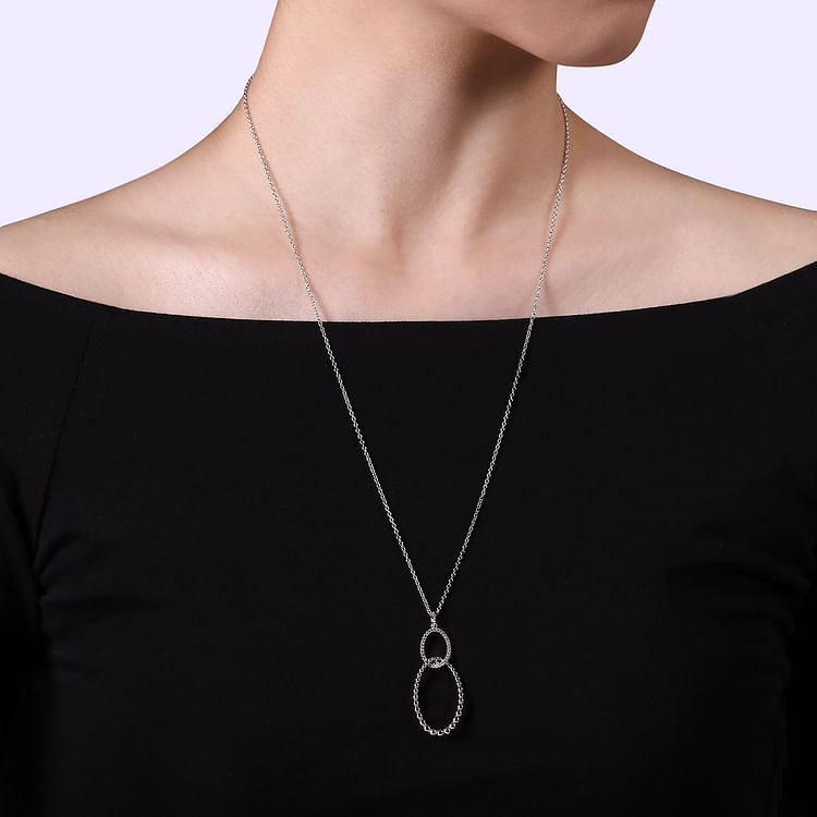 925 Sterling Silver Bujukan White Sapphire Circle Pendant Necklace