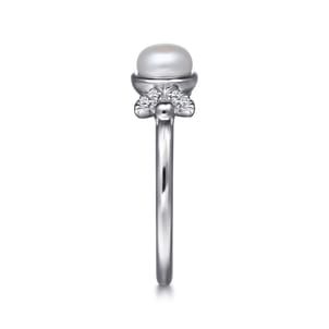 925 Sterling Silver Diamond Bujukan Pearl Ladies Ring