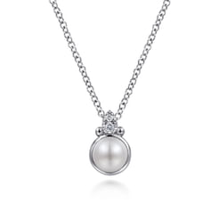 925 Sterling Silver Diamond Bujukan Pearl Pendant Necklace