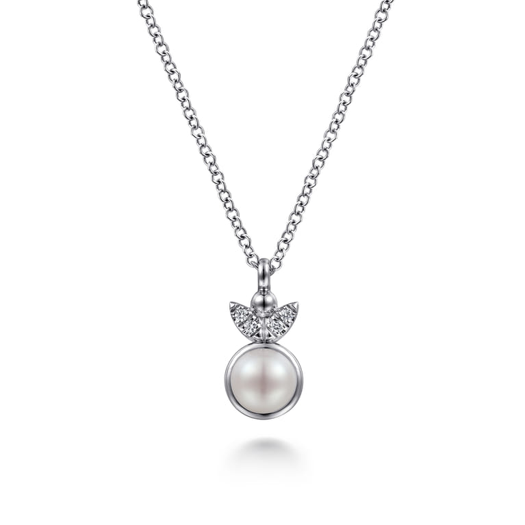925 Sterling Silver Diamond Bujukan Pearl Pendant Necklace - 0.02 ct - Shot 1