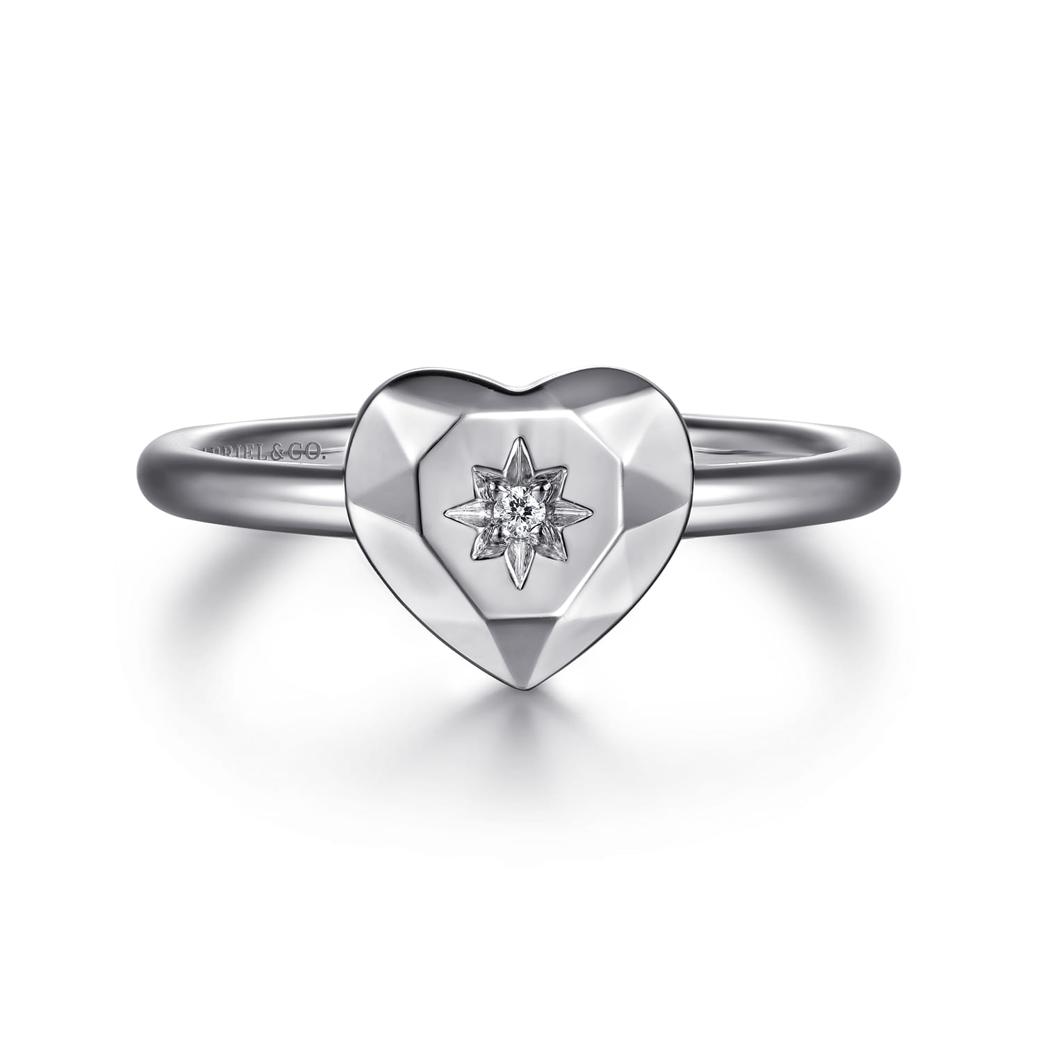 925 Sterling Silver Diamond Cut Heart Ring - 0.01 ct - Shot 1