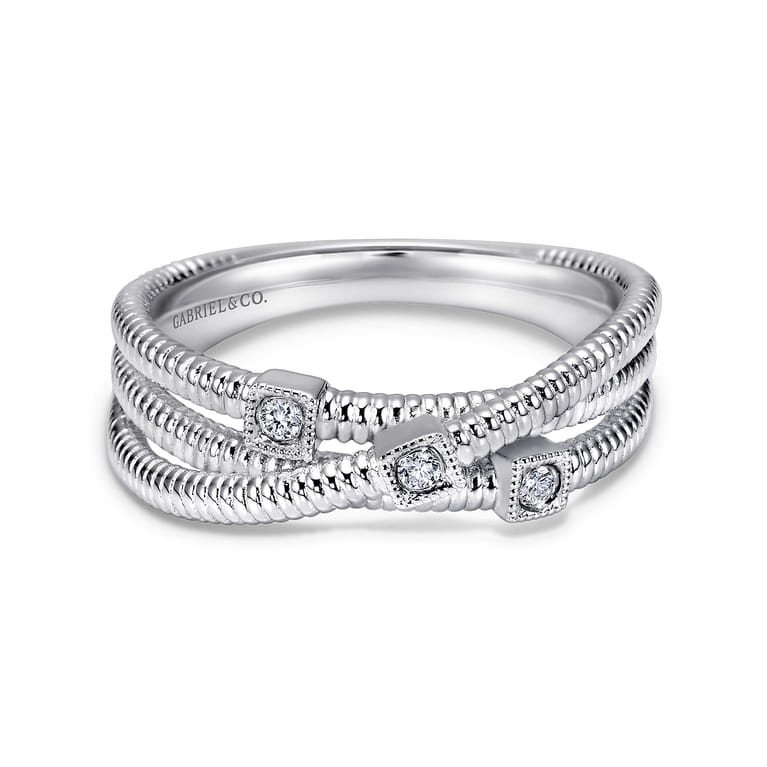 925 Sterling Silver Diamond Station Criss Cross Ring - 0.05 ct - Shot 1