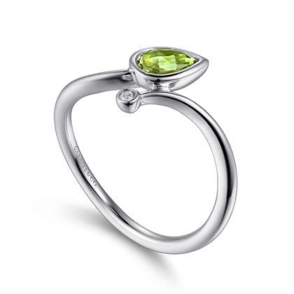 925 Sterling Silver Diamond and Peridot Teardrop Bypass Ring