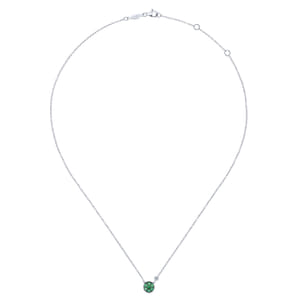 925 Sterling Silver Emerald Cluster And Diamond Pendant Necklace