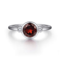 925 Sterling Silver Garnet and Diamond Ring