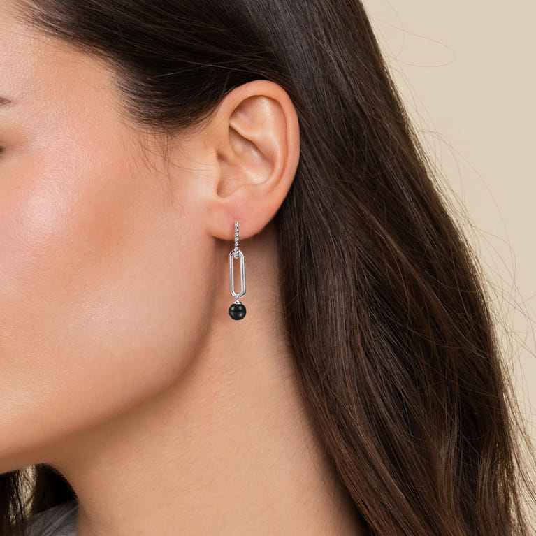 925 Sterling Silver Onyx Bujukan Huggie Drop Earrings - Shot 2