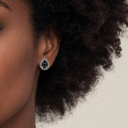 925 Sterling Silver Onyx Bujukan Pear Shape Stud Earrings With Pattern