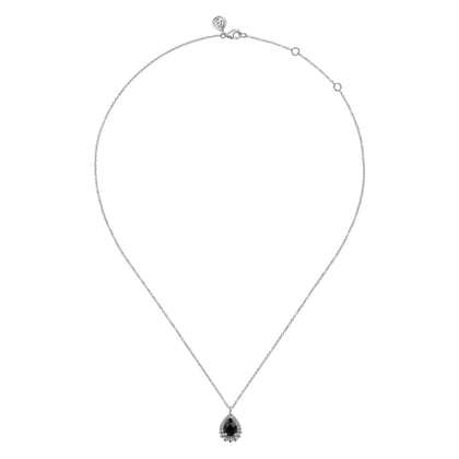 925 Sterling Silver Onyx Bujukan Teardrop Necklace with Pattern