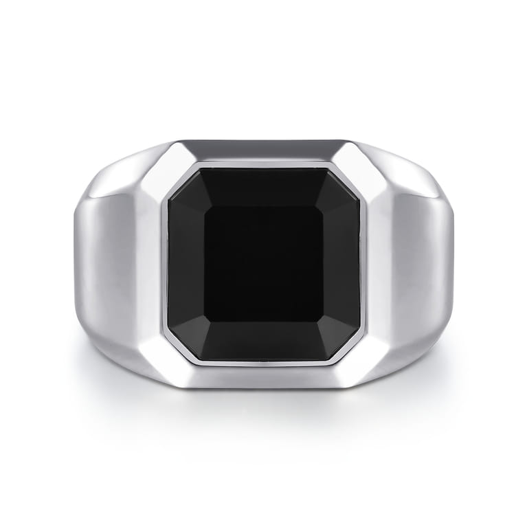 925 Sterling Silver Onyx Signet Ring - Shot 1