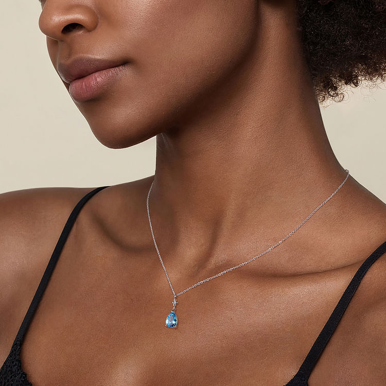 925 Sterling Silver Pear Blue Topaz Bujukan Pendant Necklace