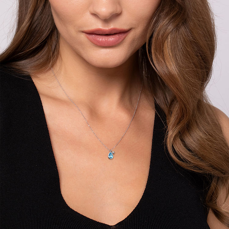 925 Sterling Silver Pear Blue Topaz Bujukan Pendant Necklace