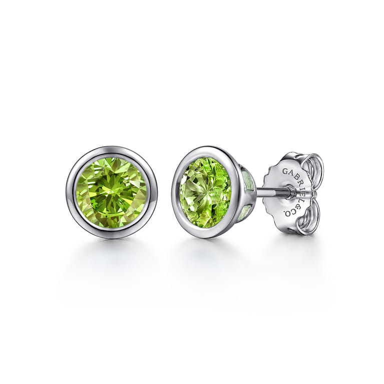 925 Sterling Silver Peridot Stud Earrings - Shot 1