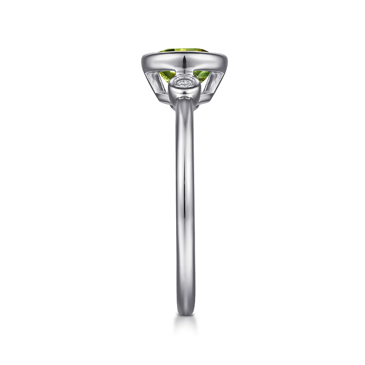 925 Sterling Silver Peridot and Diamond Ring