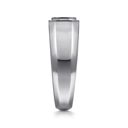 925 Sterling Silver Round Onyx Mens Engagement Ring in High Polish Finish