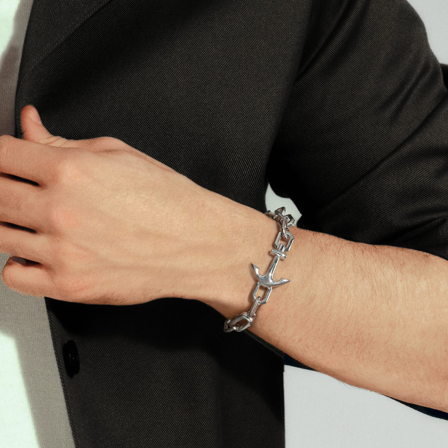 925 Sterling Silver Solid Chain and Anchor Bracelet - Shot 3