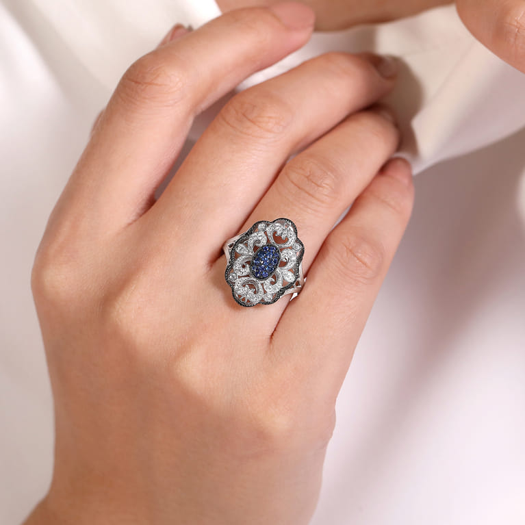 925 Sterling Silver Vintage Inspired Oval Blue and White Sapphire Ring - Shot 5
