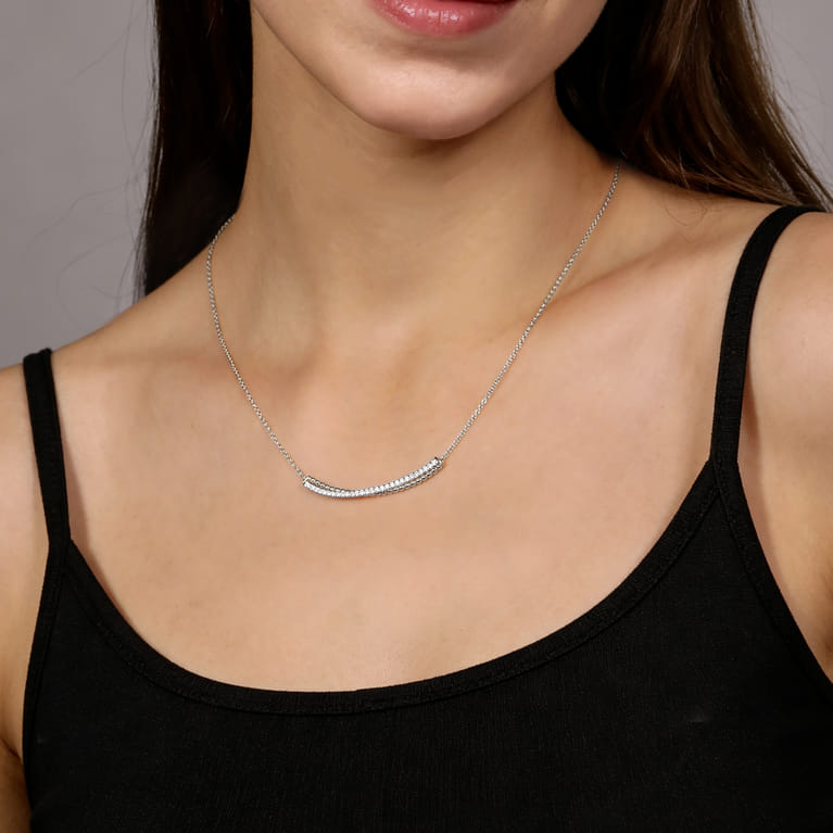 925 Sterling Silver White Sapphire Bujukan Bar Necklace - Shot 3