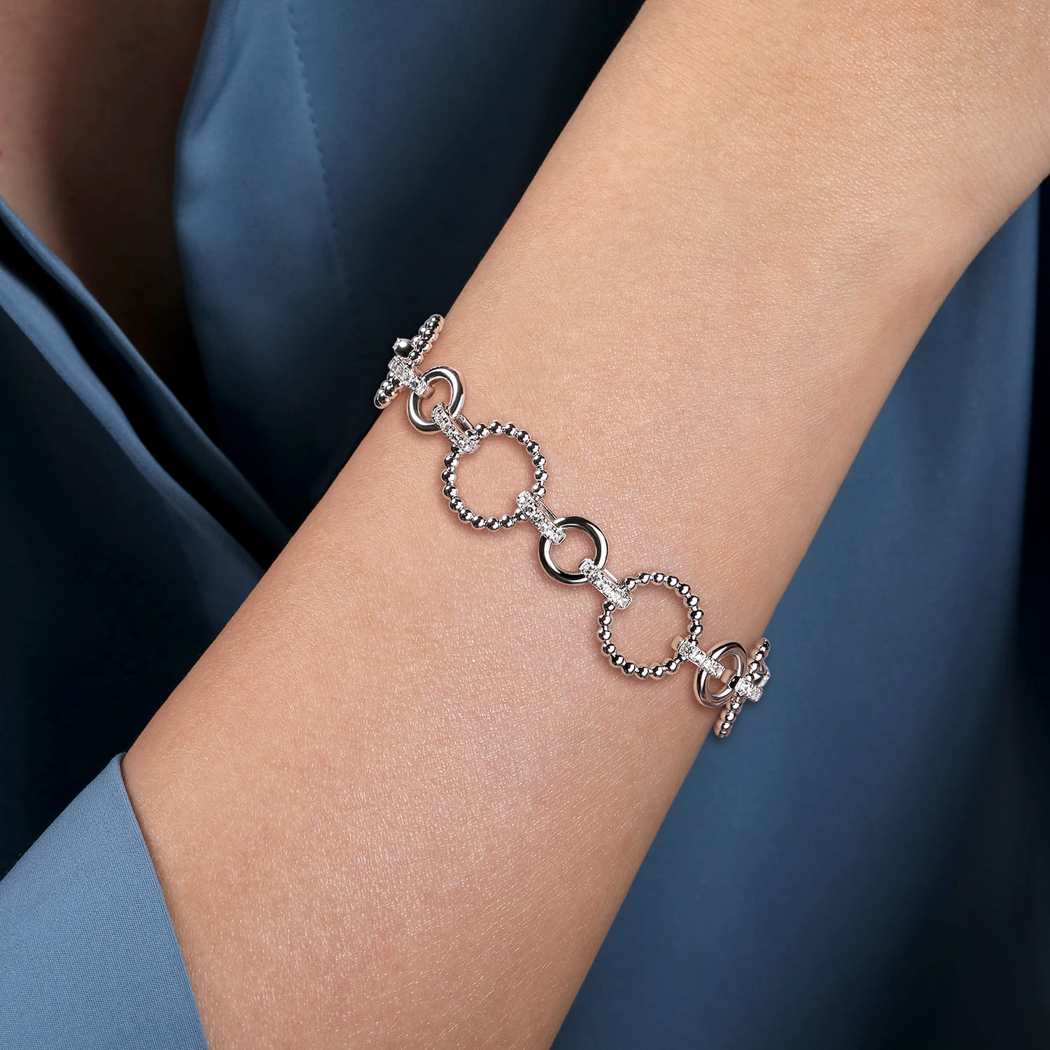 925 Sterling Silver White Sapphire Bujukan Link Tennis Bracelet - Shot 3
