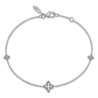 925 Sterling Silver White Sapphire Clover Station Bracelet