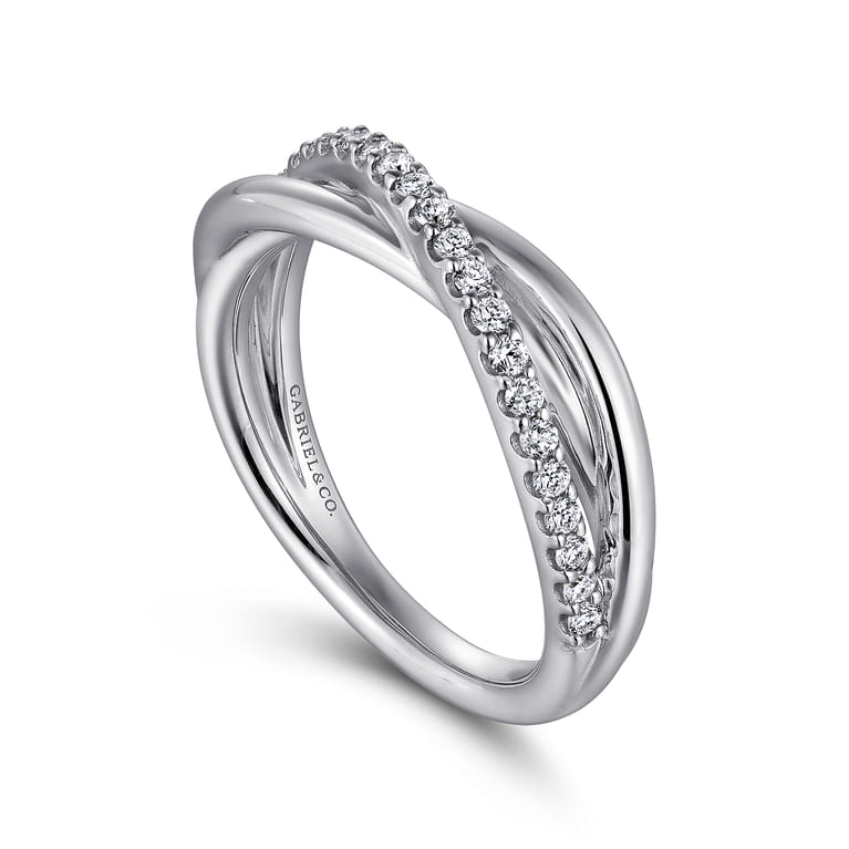925 Sterling Silver White Sapphire Criss Cross Ring - Shot 3