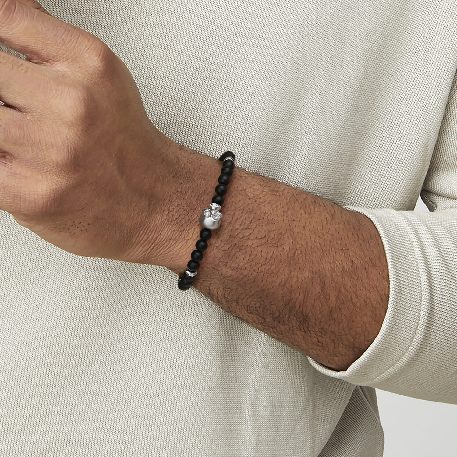 925 Sterling Silver and 6mm Black Titanium Bead Men's Bracelet With Skull - Shot 3