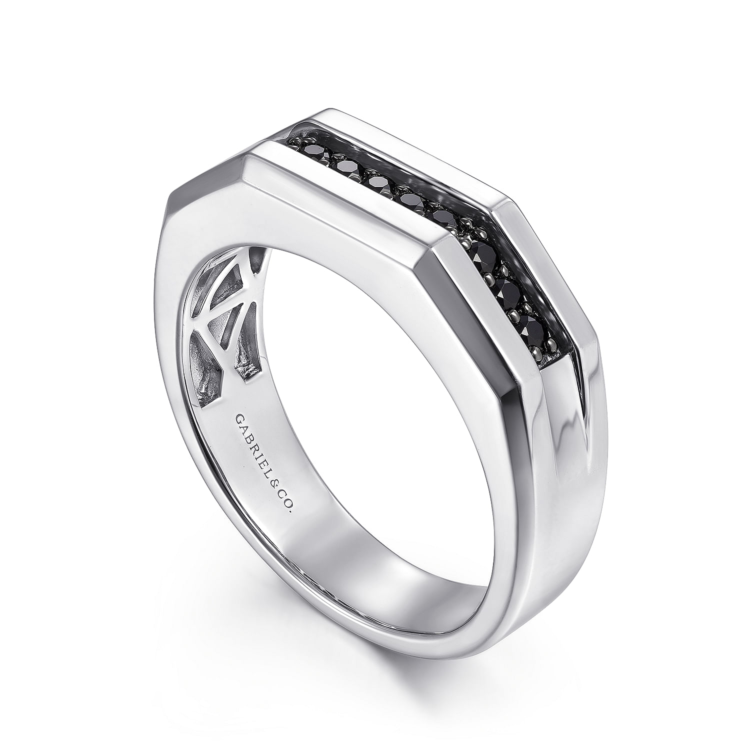 925 Sterling Silver and Black Spinel Men's Band - Shot 3