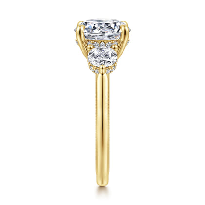 Abbi - 14K Yellow Gold Round Three Stone Diamond Engagement Ring