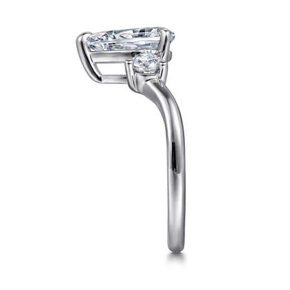 Aidy - 14K White Gold Three Stone Pear Shaped Chevron Engagement Ring