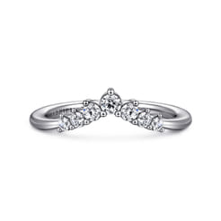 Alanni - Curved-14K White Gold Diamond Anniversary Band