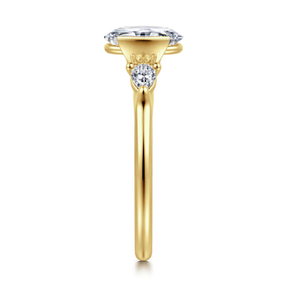 Alesandra - 14K Yellow Gold Half Bezel Oval Three Stone Diamond Engagement Ring