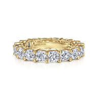 Alexi - 14K Yellow Gold Cushion Cut Shared Prong Diamond Eternity Band