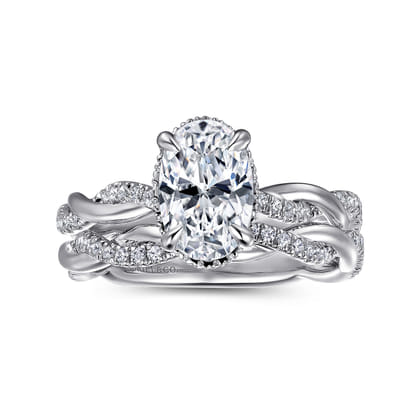 Ama - 14K White Gold Oval Halo Diamond Engagement Ring