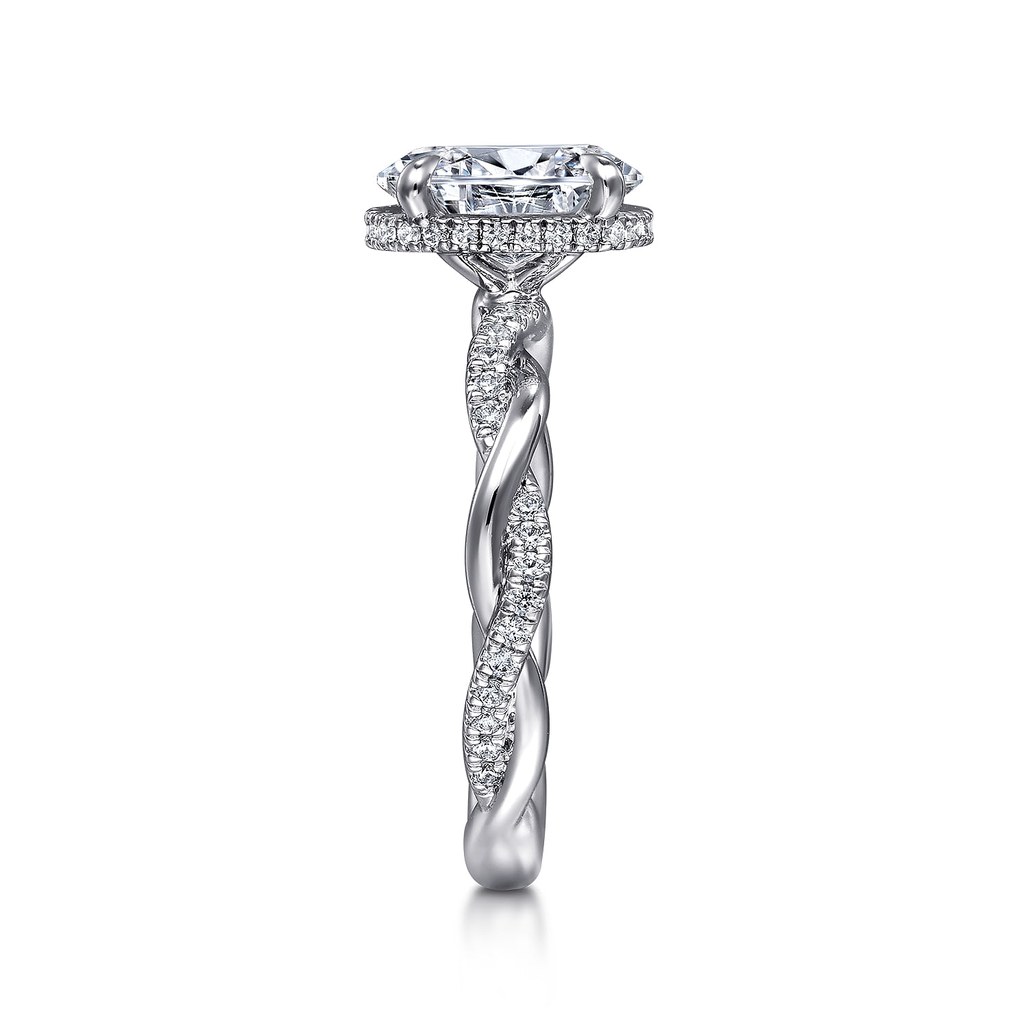 Ama - 14K White Gold Oval Halo Diamond Engagement Ring