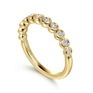 Amalfi - 14K Yellow Gold Diamond Anniversary Band