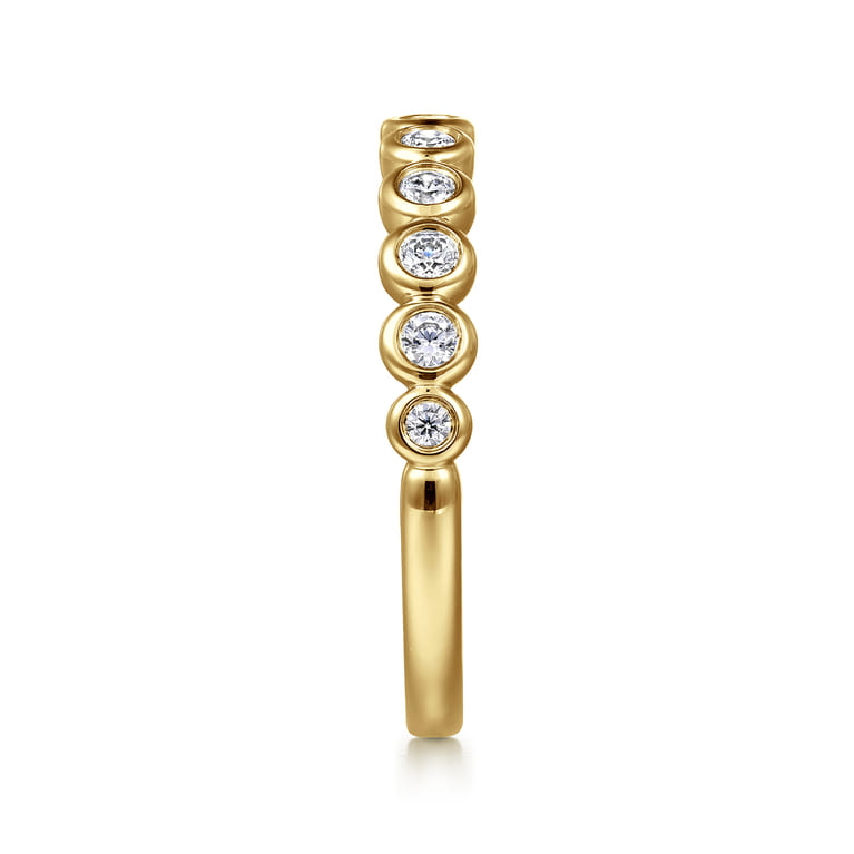 Straight Wedding Ring in 14k Yellow Gold with Round Natural Diamond at Gabriel & Co. - Shot 4