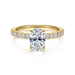 Amira - 14K Yellow Gold Oval Diamond Engagement Ring