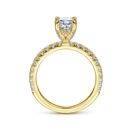 Amira - 14K Yellow Gold Oval Diamond Engagement Ring